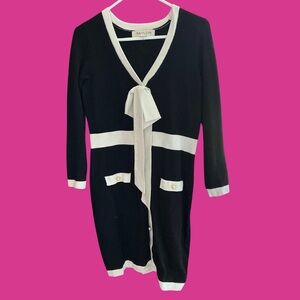 TAYLOR Black and White Knit Sweater Dress with Crew Neck